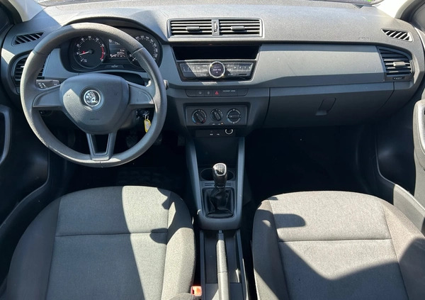 Skoda Fabia cena 24900 przebieg: 181000, rok produkcji 2015 z Koło małe 92